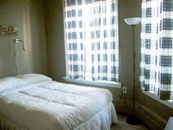 Hotel Stay Mont Royal Montreal Exterior photo